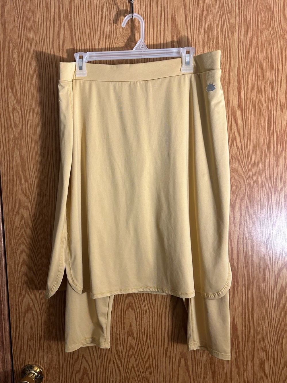 Golden Yellow Snoga